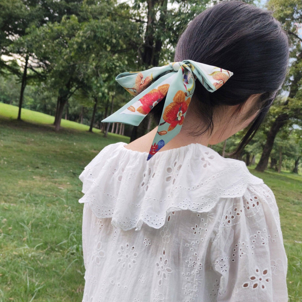 StephyDesignHK  素雅蘭花絲巾飄帶配絲巾扣禮盒 /小圍巾 / 領巾 / 長絲巾/髮帶
